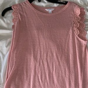 Cute pink top